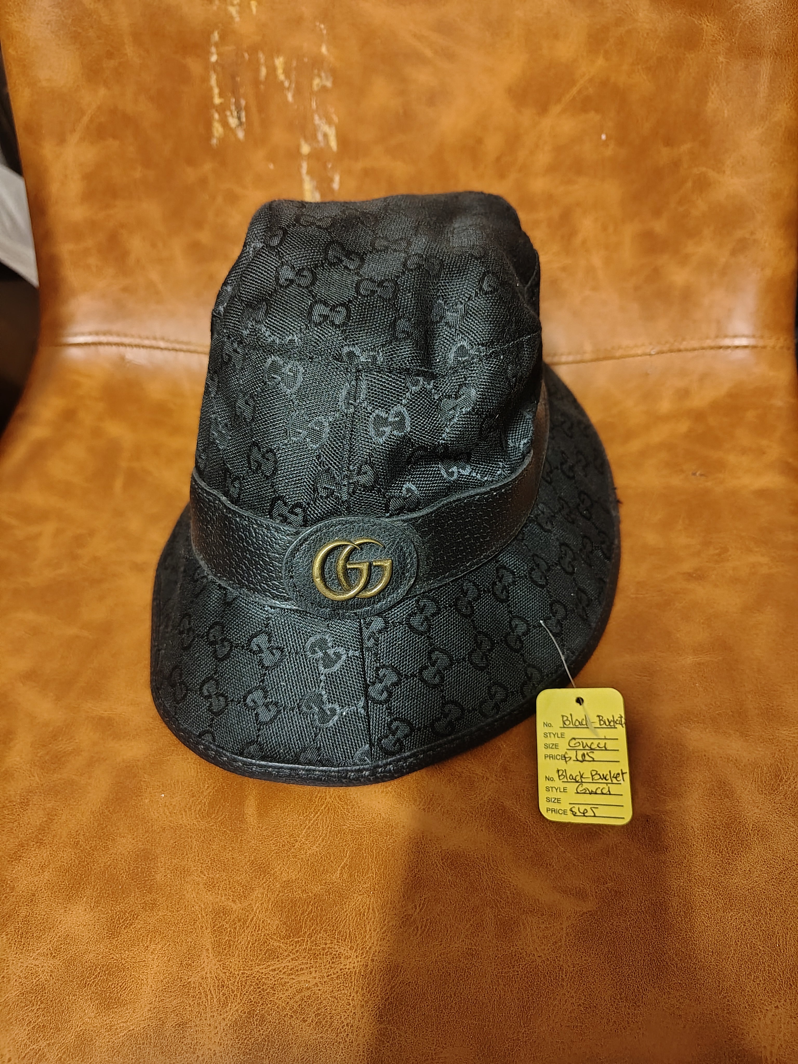 Gucci bucket hat
